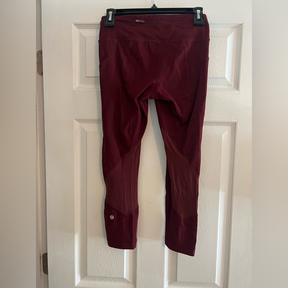 Lululemon Pace Rival Crop Leggings in Garnet Size 4